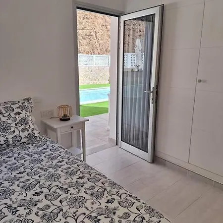 Malibú Mogán Secret Pool - Piscina Privada Y Climatizada - Exclusive Heated Pool Villa La Playa de Tauro