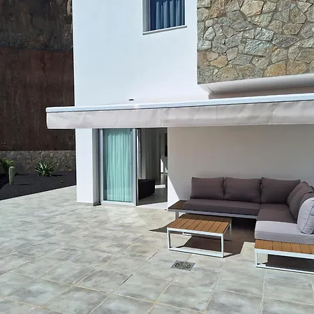 Malibu Mogan Secret Pool - Piscina Privada Y Climatizada - Exclusive Heated Pool Villa La Playa de Tauro